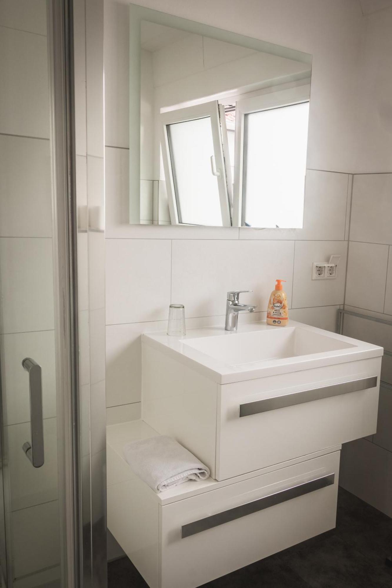 Pension Nickel Ferienwohnung I Waldstrasse 18 Alsbach-Haehnlein מראה חיצוני תמונה